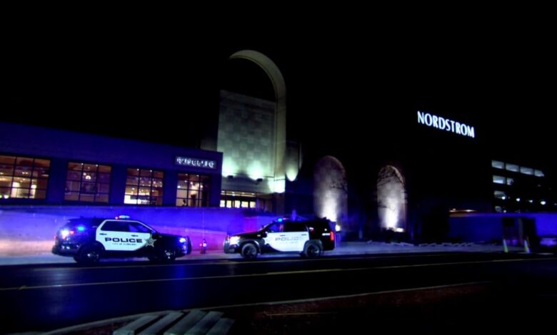 Tiroteo en centro comercial Oakbrook Center