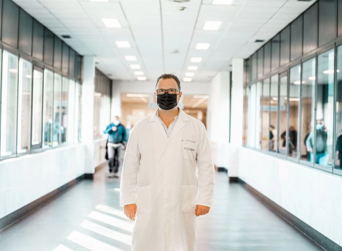 Federico Martinón-Torres: “No acabaremos con la pandemia hasta que no esté controlada a nivel global”