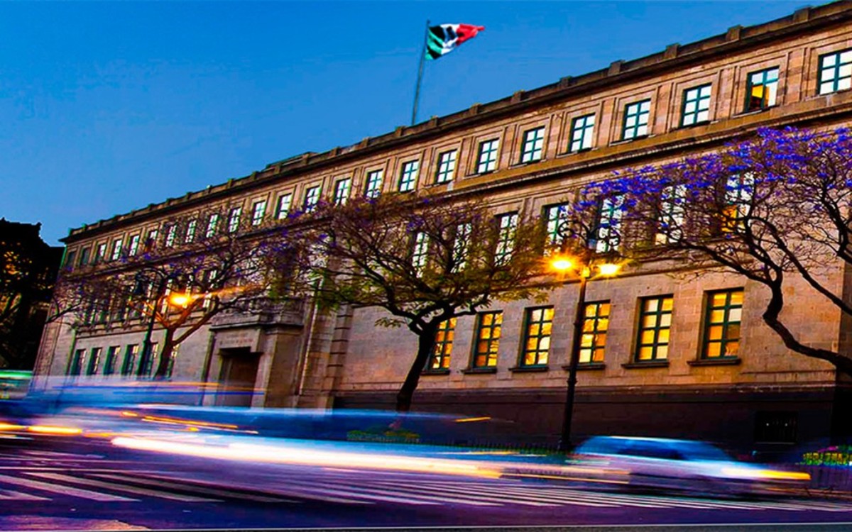 Frena SCJN sentencias de amparos contra Reforma Eléctrica