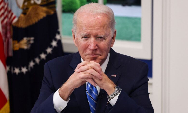 Aumento en contagios de Covid-19 podría saturar hospitales en EU: Biden