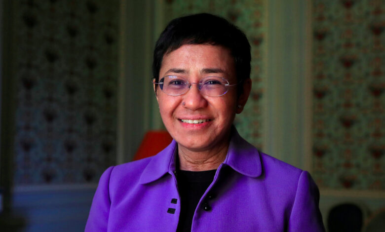 Autorizan a la periodista filipina Maria Ressa viajar para recoger su Nobel de la Paz