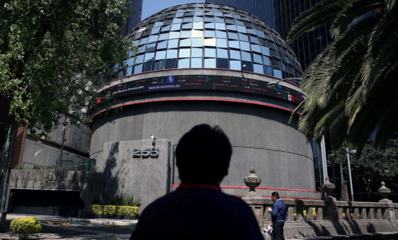 Bolsa Mexicana extiende racha de alzas; alcanza máximo nivel histórico