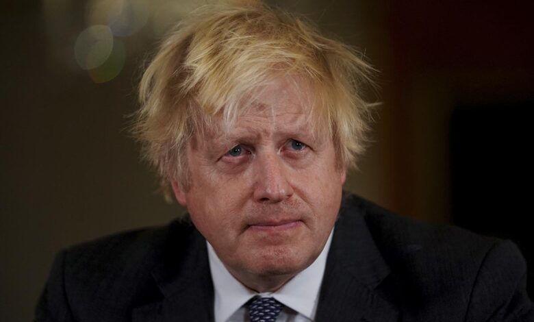 Boris Johnson confirma la muerte de una persona infectada con la variante ómicron del coronavirus en Reino Unido