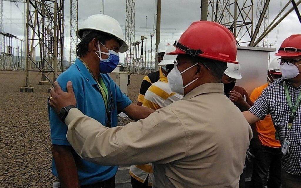 Caracas y varios estados de Venezuela recuperan servicio eléctrico tras gran apagón