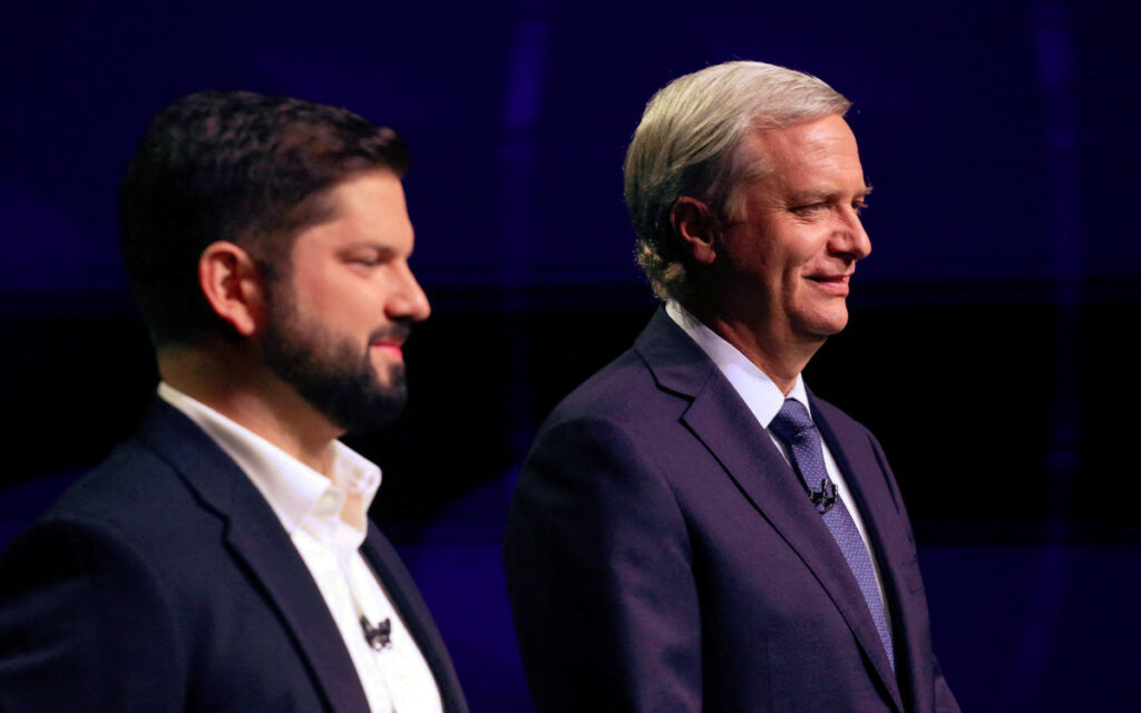 Chilenos acudirán a las urnas en un entorno de gran incertidumbre