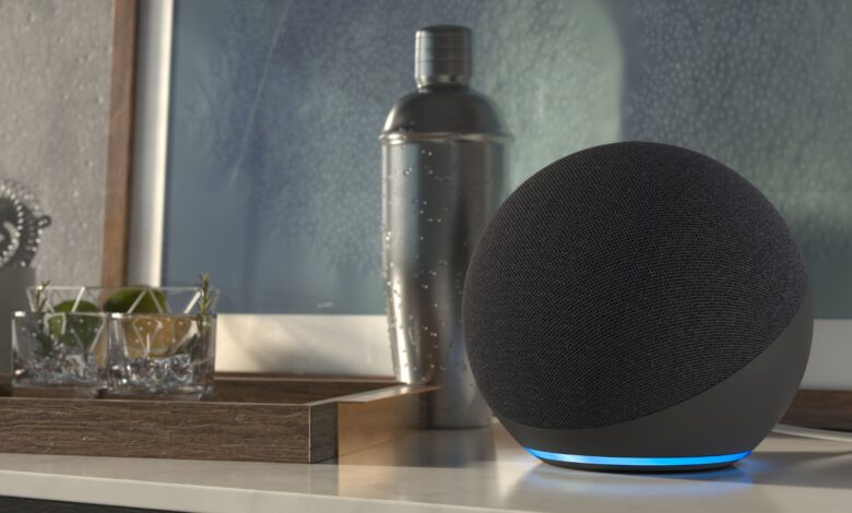 Cómo restablecer de fábrica los altavoces y pantallas Amazon Echo