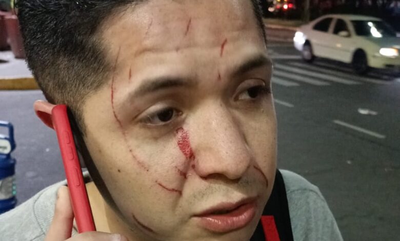 Condena Copred "agresiones homofóbicas" durante 'besotón' en Six Flags 