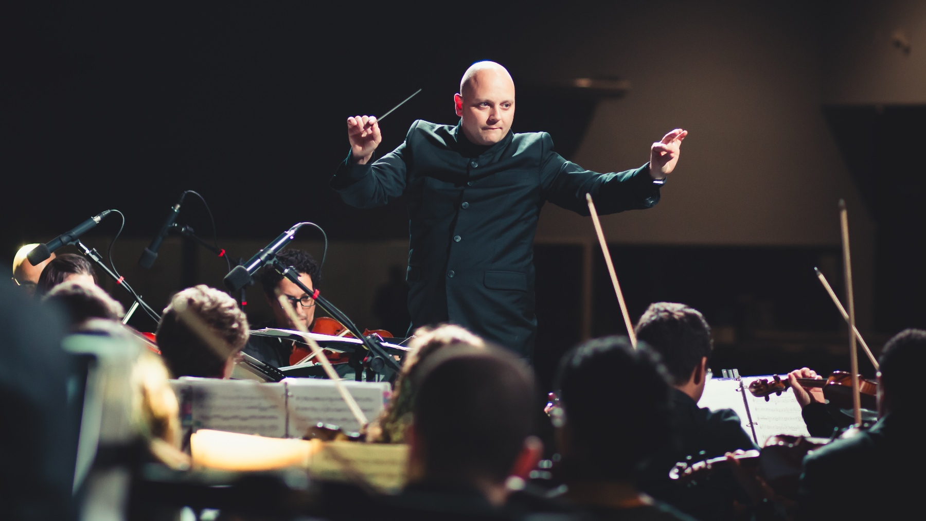 Diferencia entre orquesta sinfónica y orquesta filarmónica