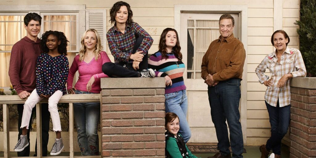 El actor de Roseanne DJ habla sobre su experiencia al dirigir a John Goodman en The Conners