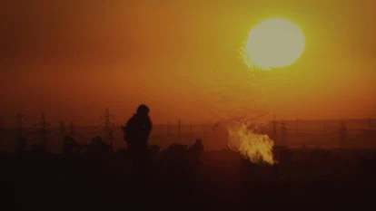 Despliegue de tropas de EE UU cerca de Mosul, en una imagen de la docuserie 'The Line'.