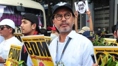 En Myanmar encarcelan a celebridades que apoyaron protestas por la democracia