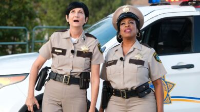 Entrevista a Kenney-Silver, Nash, Alazraqui & Roberts: ¡RENO 911! La caza de QAnon
