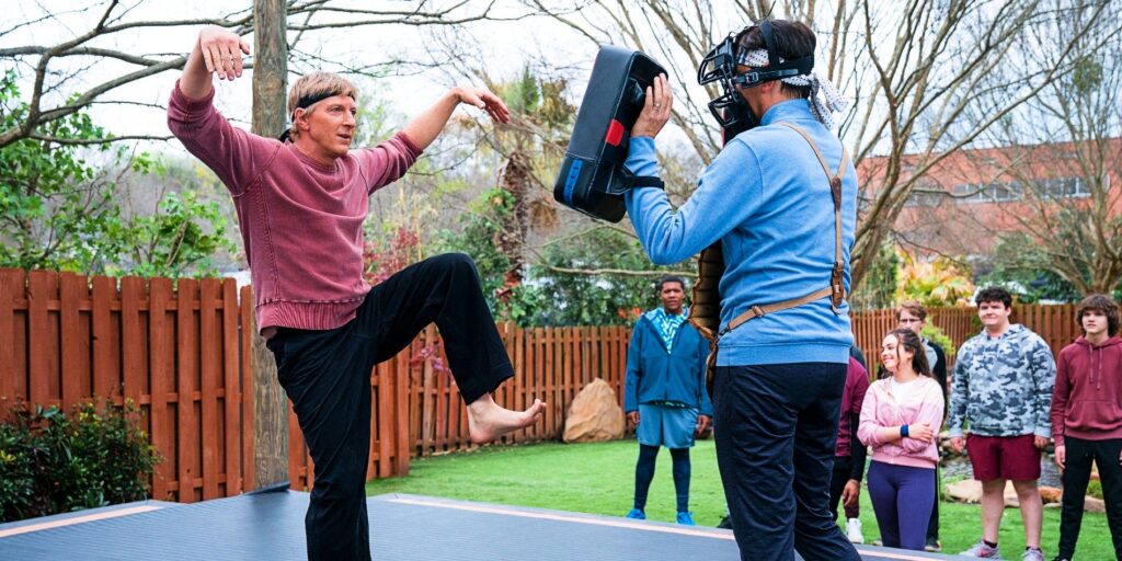 Entrevista a Ralph Macchio y William Zabka: Cobra Kai Temporada 4