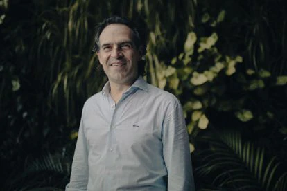 Fico Gutiérrez: “Yo represento todo lo contrario a Petro”