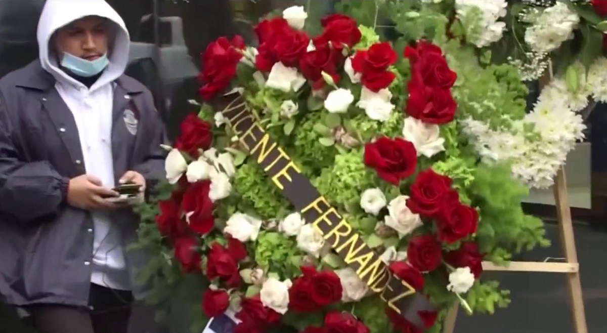 Homenaje a Vicente Fernández en el Paseo de la Fama en Hollywood