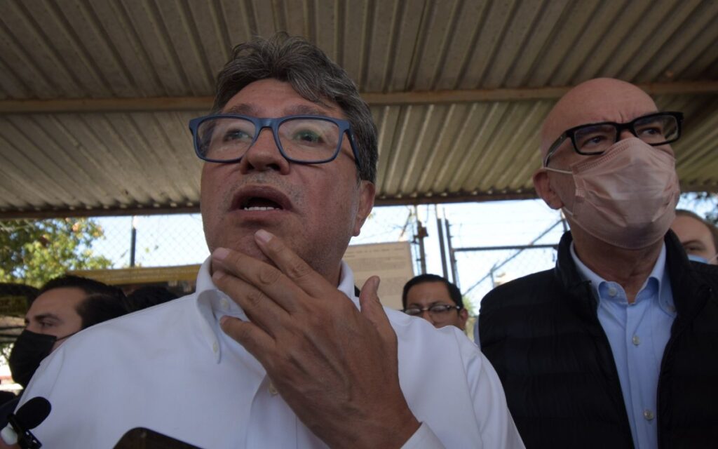 Impiden a Monreal entrar a penal de Veracruz para visitar a Del Río Virgen