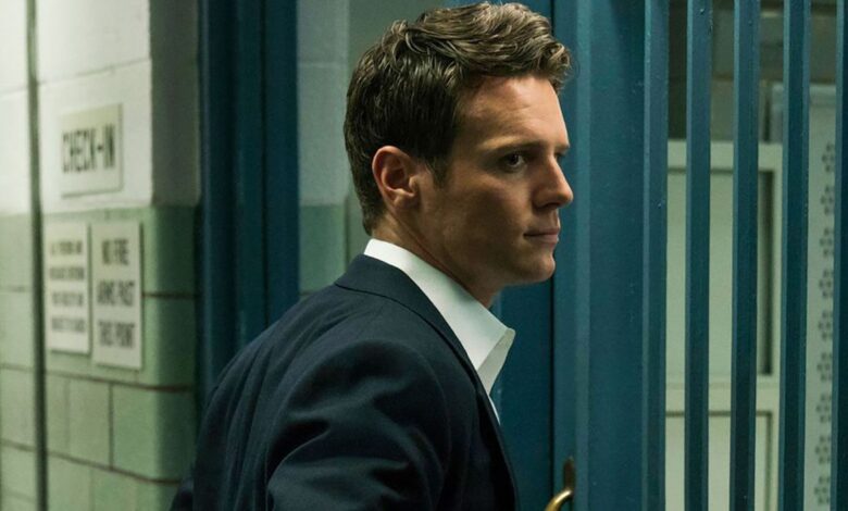 Jonathan Groff defiende la decisión de David Fincher de dejar de hacer Mindhunter