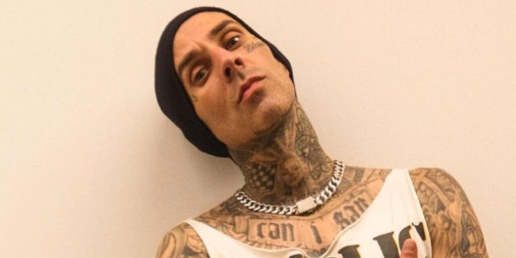 KUWTK: Publicación de IG de Travis Barker con biberón cuestionada por fans