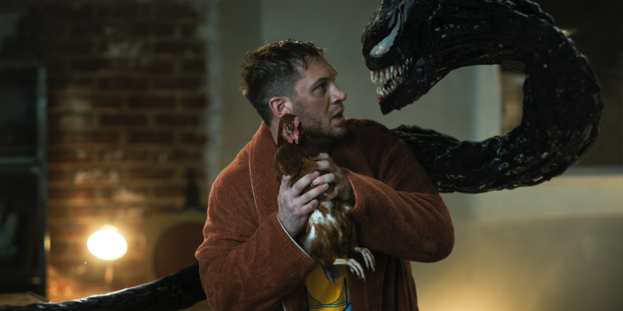La escena eliminada de Venom 2 revela lo que les sucedió a los pollos de Eddie