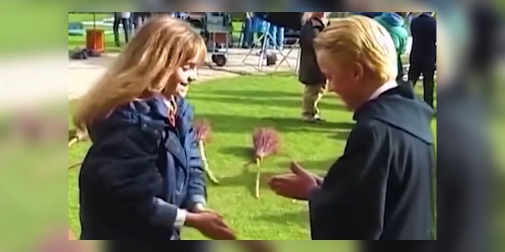 Las estrellas de Harry Potter hacen tonterías en el set de un video retro de 20 años
