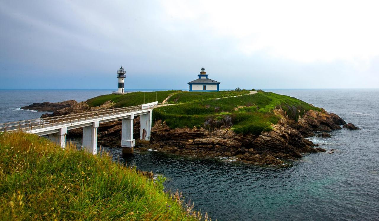 Los mejores faros alojamientos de España