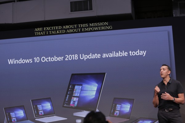 Microsoft suspende la actualización de Windows 10, citando informes de pérdida de datos
