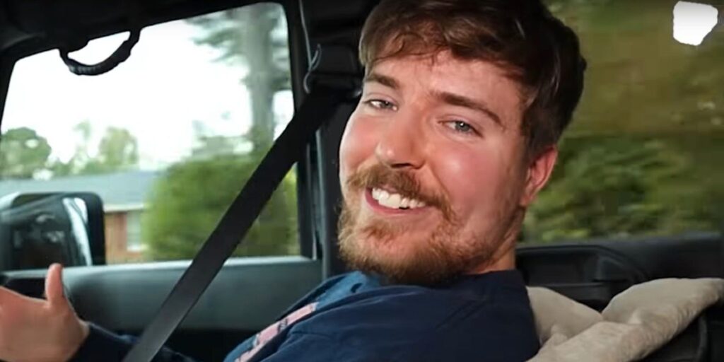 MrBeast perseguido por los militares en un video de escape increíble y de gran presupuesto