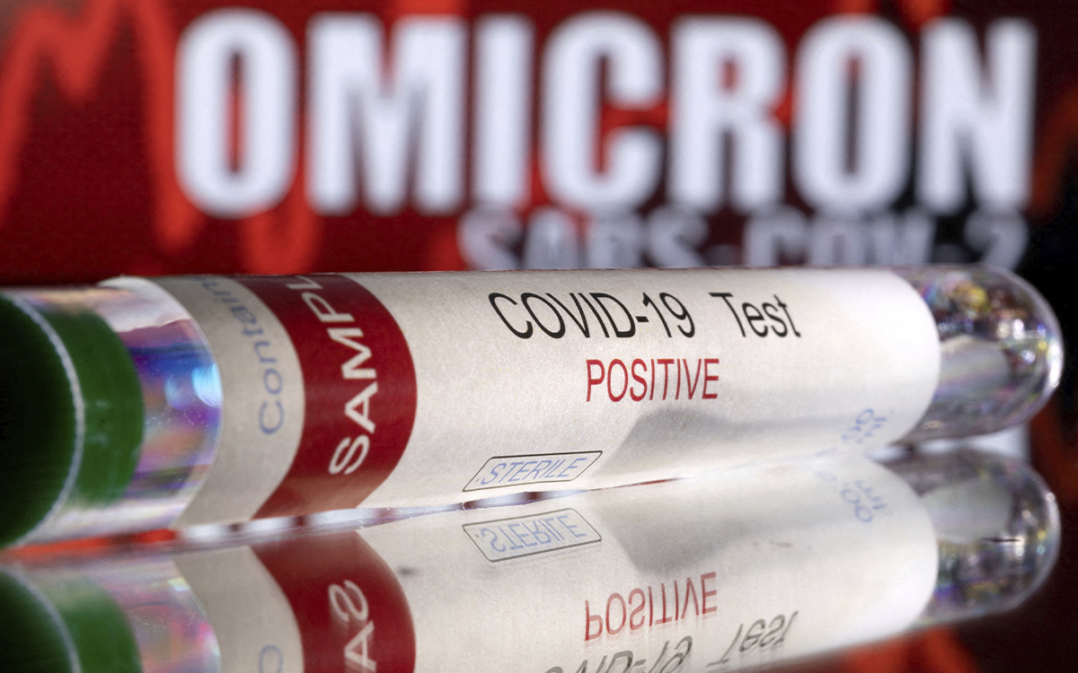 Ómicron, el 'invitado incómodo' en los festejos de fin de año en América Latina