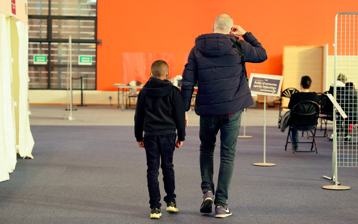 Paraguay aprueba uso de vacuna Coronavac para menores de 11 años