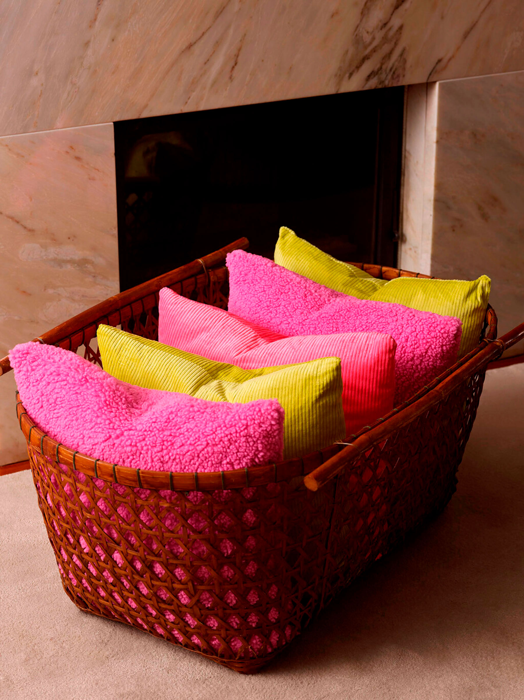 Cojines de la colección home de Parfois / Parfois