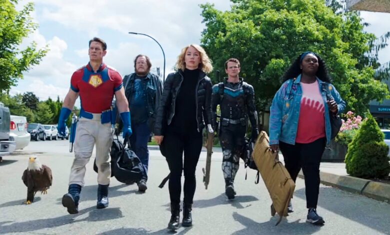 Peacemaker Clip presenta al equipo completo que respalda al antihéroe de John Cena