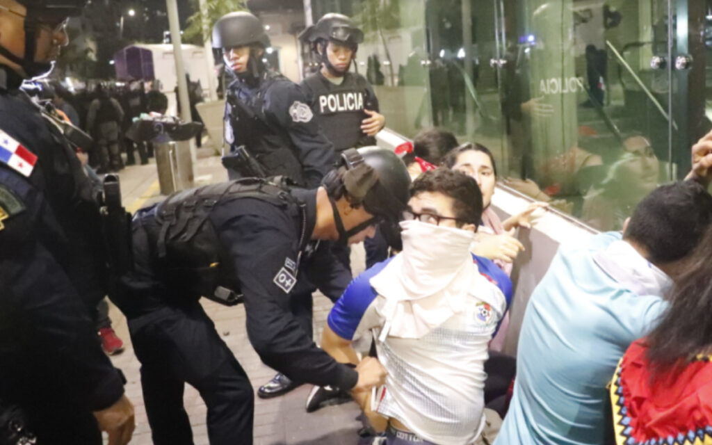 Policía de Panamá: Un Frankenstein uniformado | Lo mejor de 2021