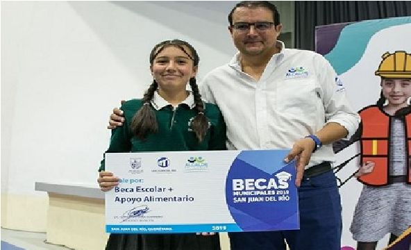 Seis meses sin pago de Becas Escolares en San Juan del Río, hay enojo, sin apoyos educativos miles de estudiantes