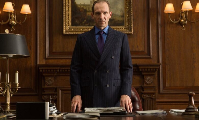 Spectre Cut Twist habría revelado a M de Ralph Fiennes como Blofeld