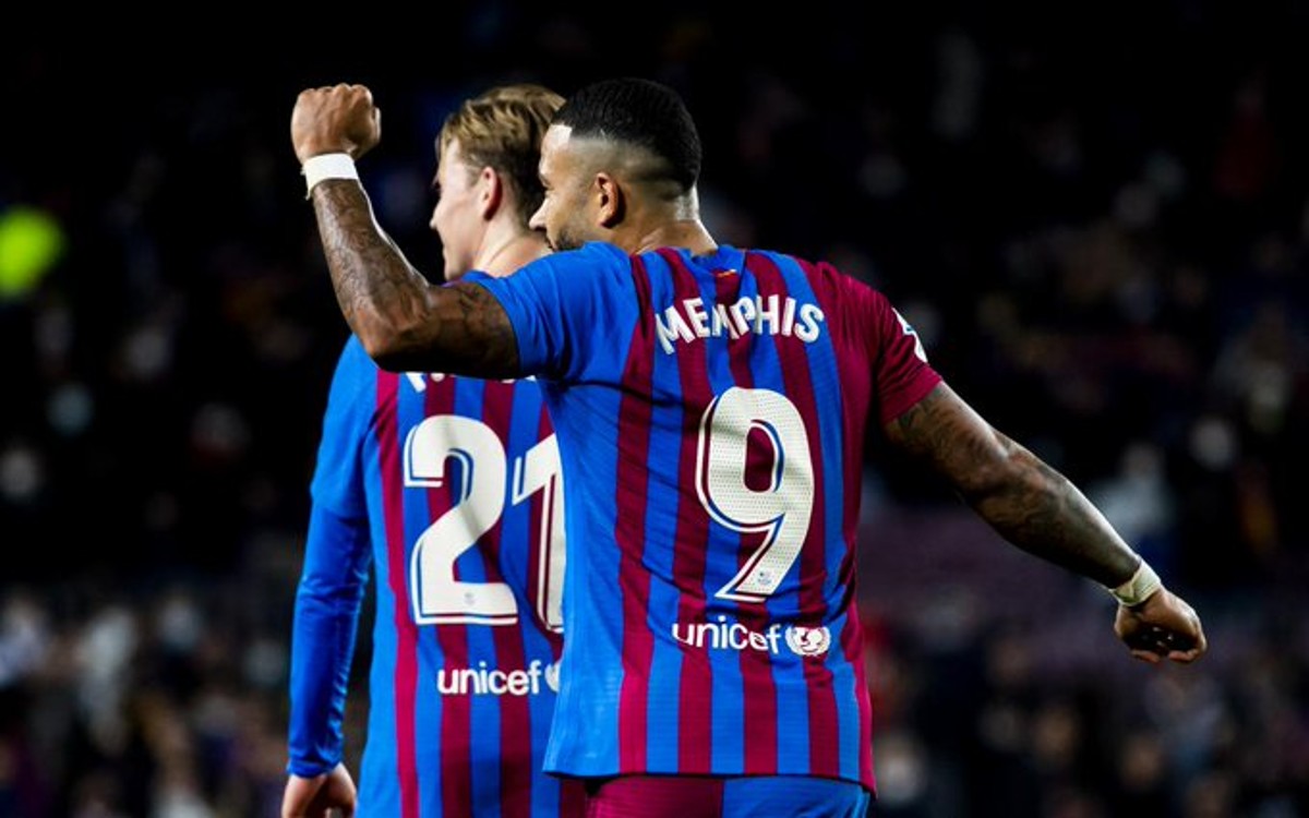 “Tenemos que empezar por creer que podemos ganar al Bayern (Munich)”: Memphis Depay | Video