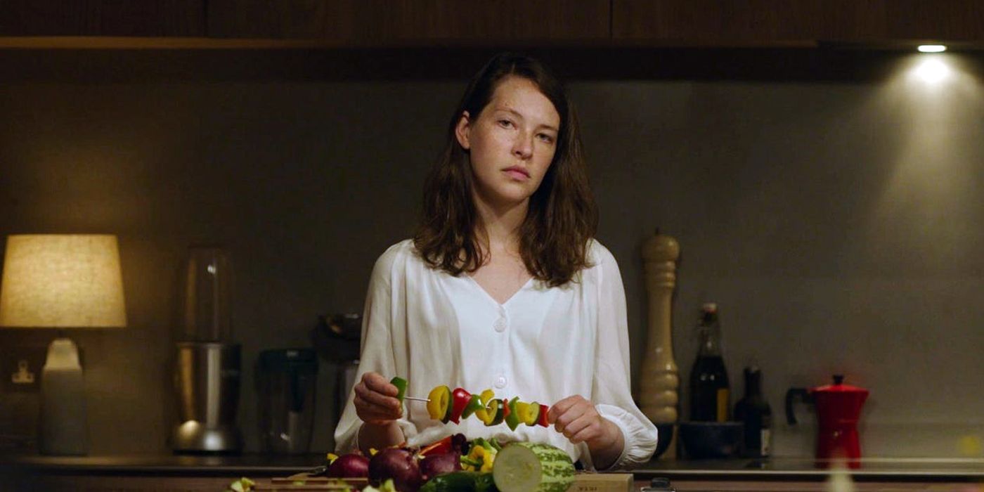 The Feast Review: película de terror galés deliciosamente decadente e inquietante