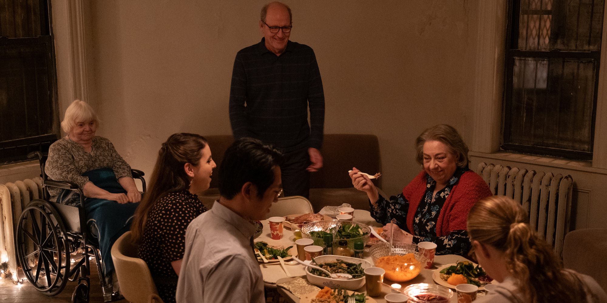 The Humans Review: La adaptación de Stephen Karam tiene muchas capas y es inquietante