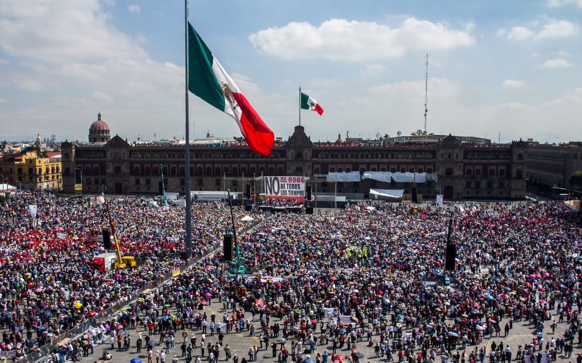 Todo sobre el AMLOFest: Horarios, grupos musicales, alternativas viales…