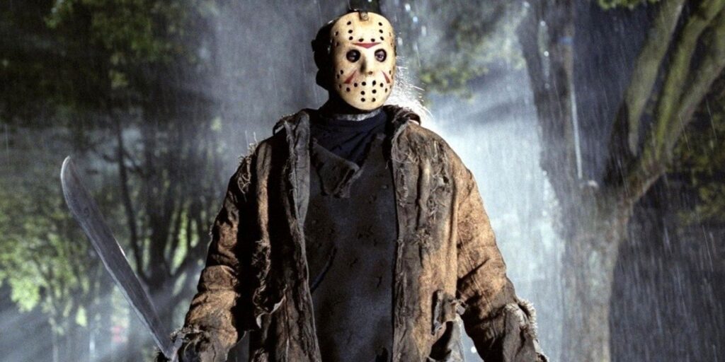 Todos los viernes, la víctima número 13 Jason Voorhees ha matado con un machete