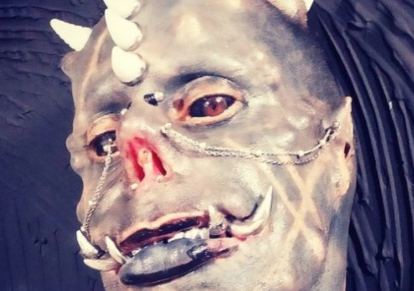 Un tatuador brasileño se convierte en el ‘satán humano’ tras 25 años de transformaciones