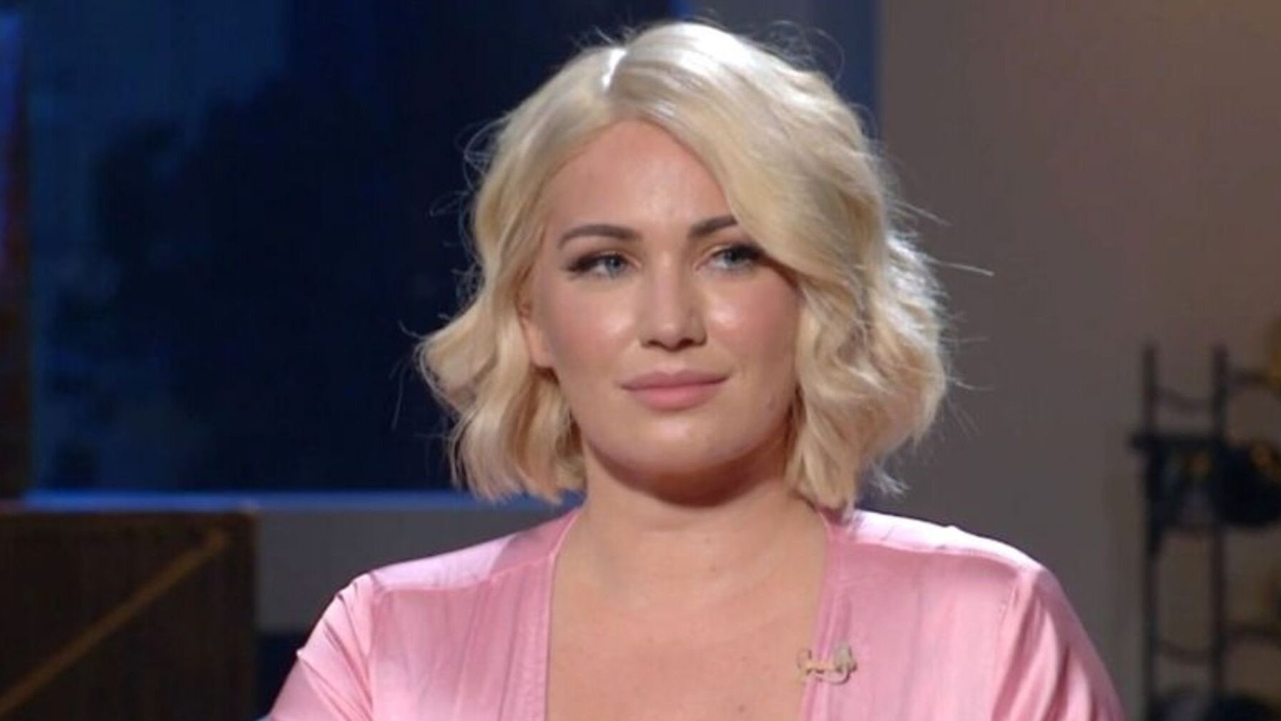 Una influencer gana 45.000 euros semanales vendiendo “pedos envasados”