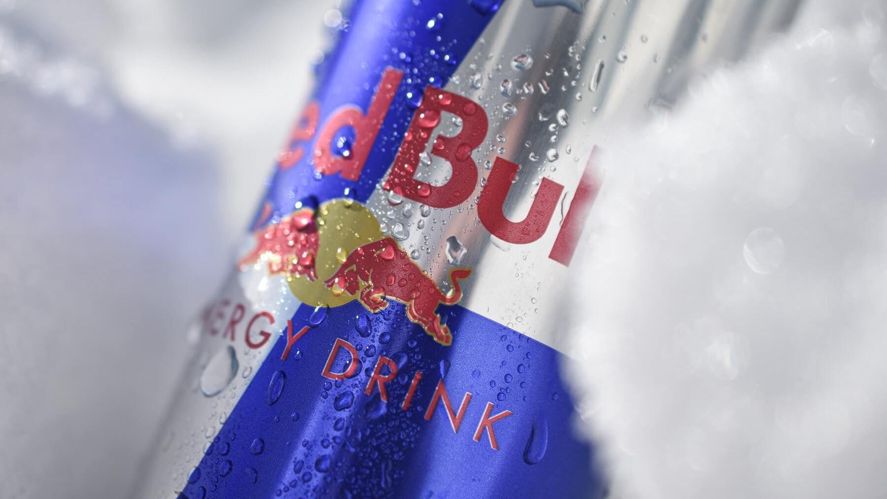 Una lata equivale a estas tazas de café