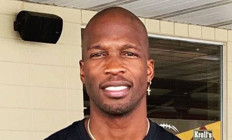 Vender Tampa: Explicación de la carrera futbolística de Chad Ochocinco Johnson