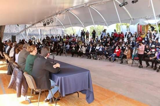 Y a los periodistas se les “olvidó” reconocer a Don Luis Roberto Amieva, se reúne crema y nata del periodismo queretano