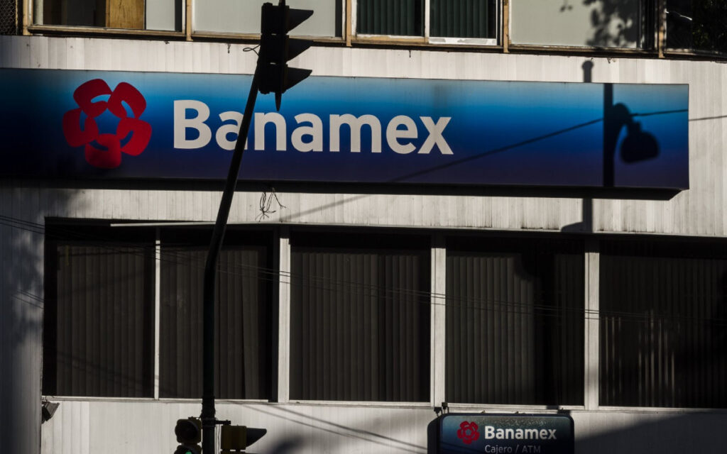 ¿Qué pasa con Citi Banamex? ¿a qué se debe su salida? esto es lo que explican expertos