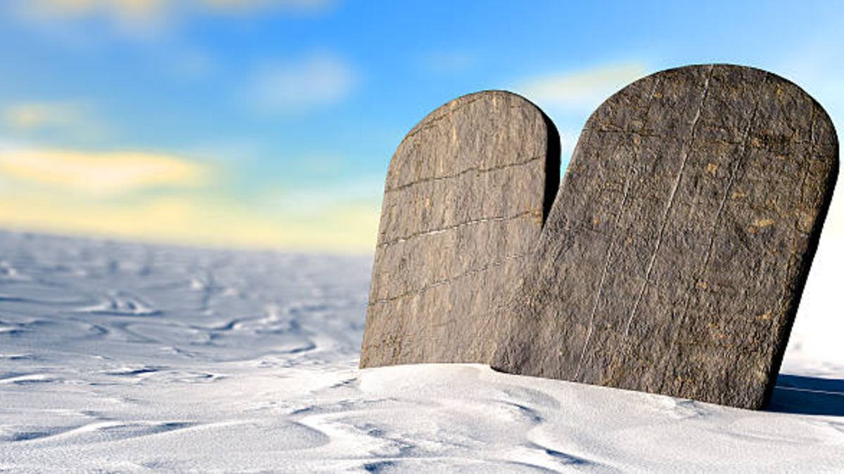 10 mandamientos de la Iglesia Católica: ¿Cuáles son?