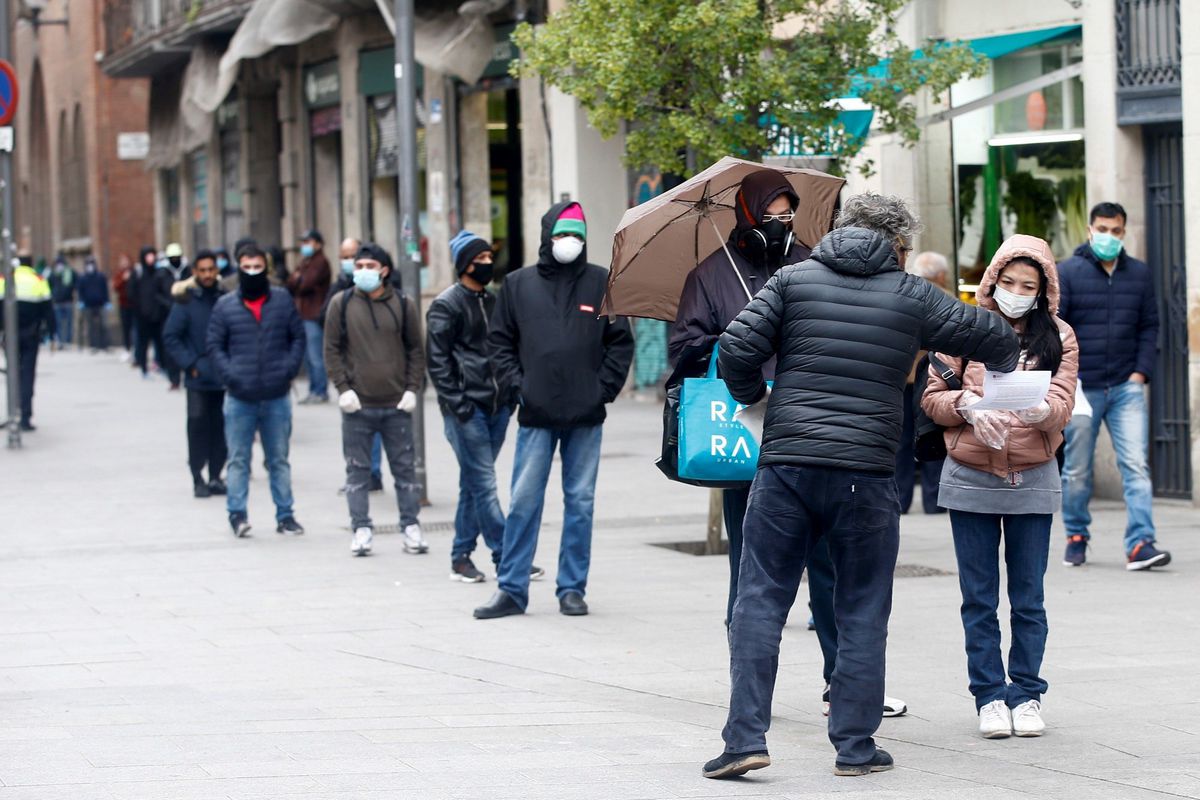 La pandemia recortó más de un 5% los ingresos de los barceloneses