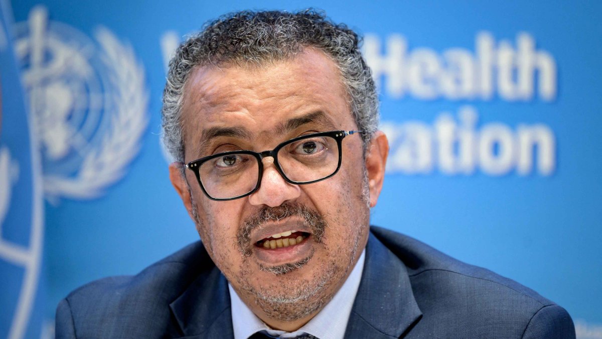 La OMS teme un “tsunami” de contagios en el mundo por las variantes Ómicron y Delta