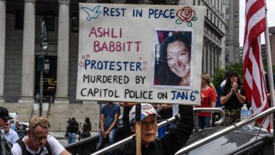 El complicado pasado de Ashli Babbitt, la supuesta mártir de Trump