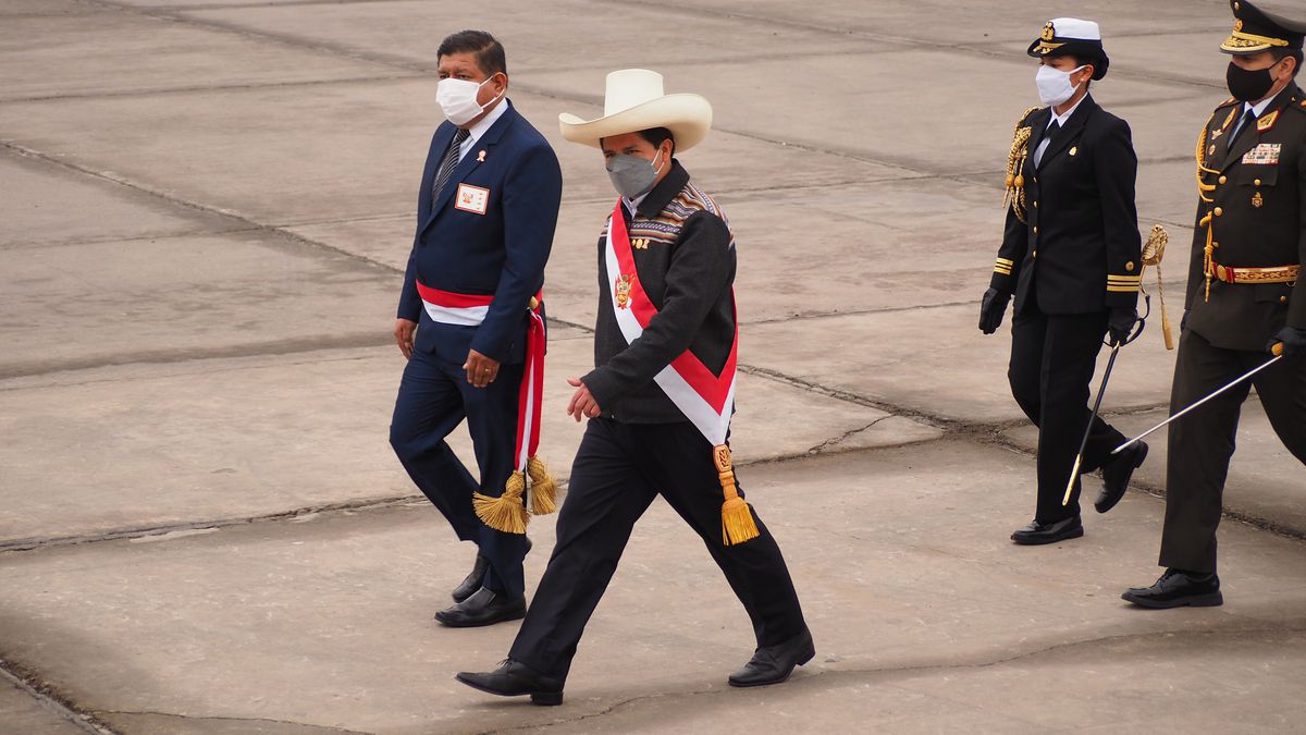 La Fiscalía de Perú abre una investigación preliminar por tráfico de influencias a Pedro Castillo
